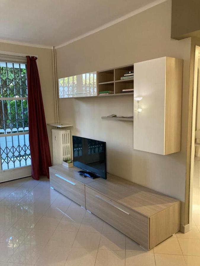 Apartment "Borgo Olivetti" Ivrea Eksteriør bilde